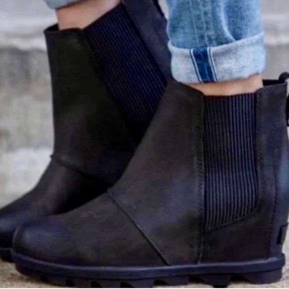 Sorel Joan of Arctic Wedge II Chelsea Ankle Boots Size 9 - Picture 1 of 12